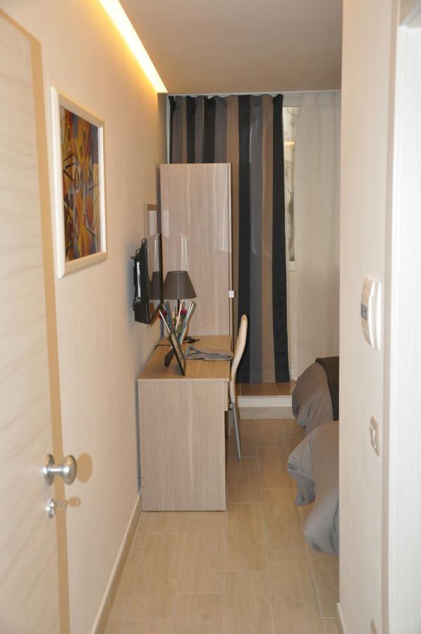 B&B Chiaia 216 Neapol Zewnętrze zdjęcie