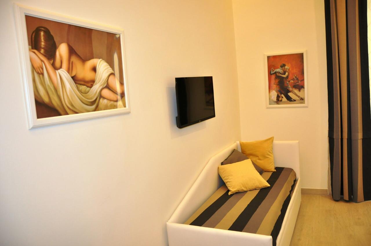 B&B Chiaia 216 Neapol Zewnętrze zdjęcie
