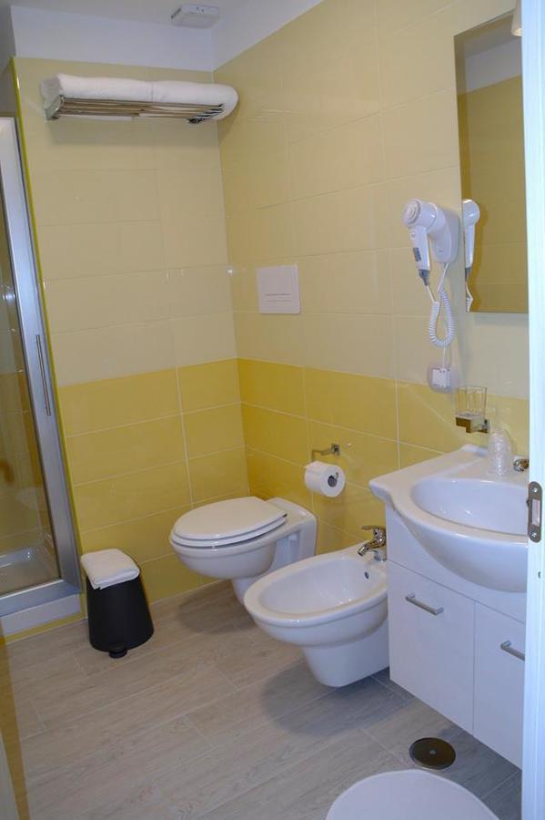 B&B Chiaia 216 Neapol Zewnętrze zdjęcie