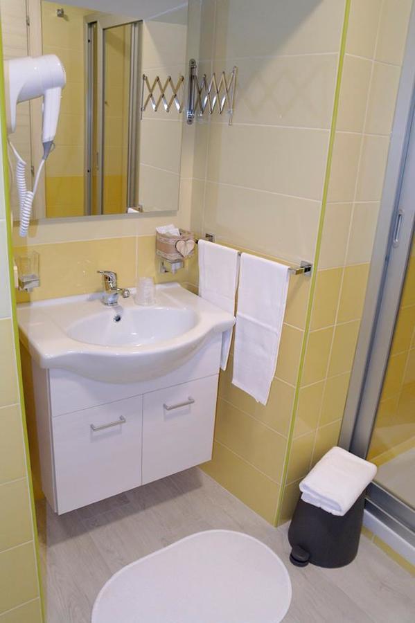 B&B Chiaia 216 Neapol Zewnętrze zdjęcie