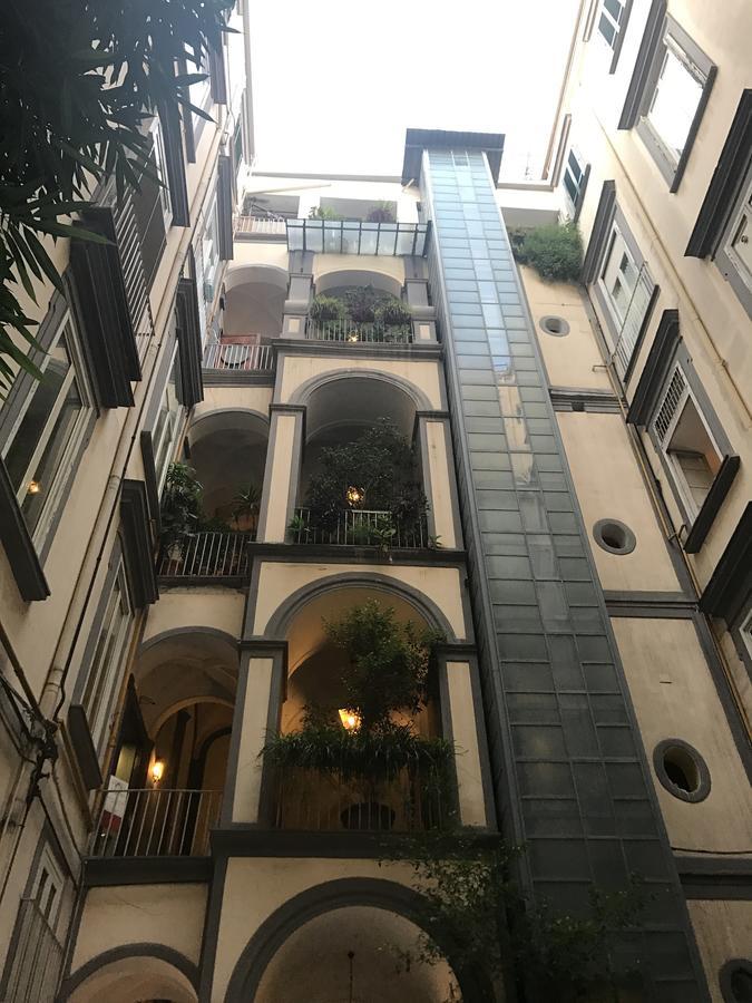 B&B Chiaia 216 Neapol Zewnętrze zdjęcie